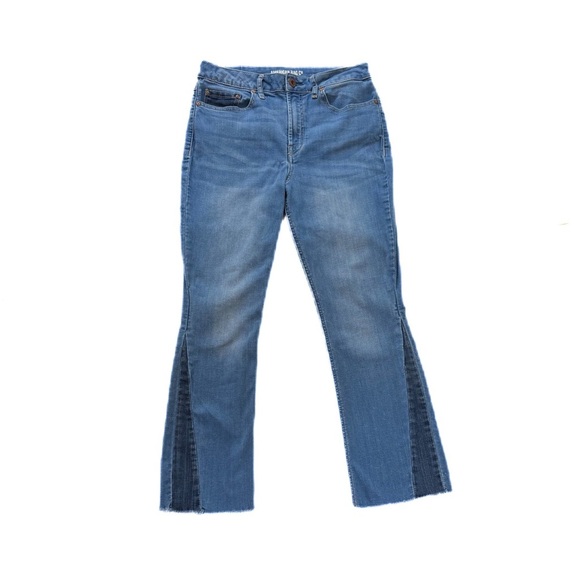 American Rag Cie light/ medium wash semi flared patchwork jean ❤️ - Picture 4 of 7